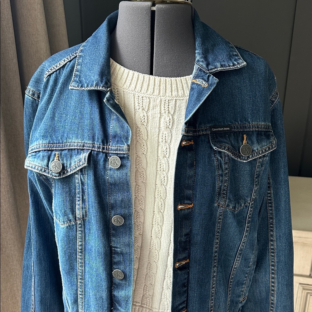 Calvin Klein Classic Blue Jean Jacket - Picture 3 of 10